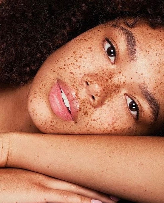 Hamyro Freckles – Les taches de rousseur parfaites en un geste